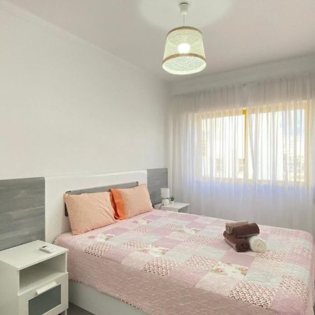 Quarteira Frente Praia II By Homeslow Rentals Экстерьер фото